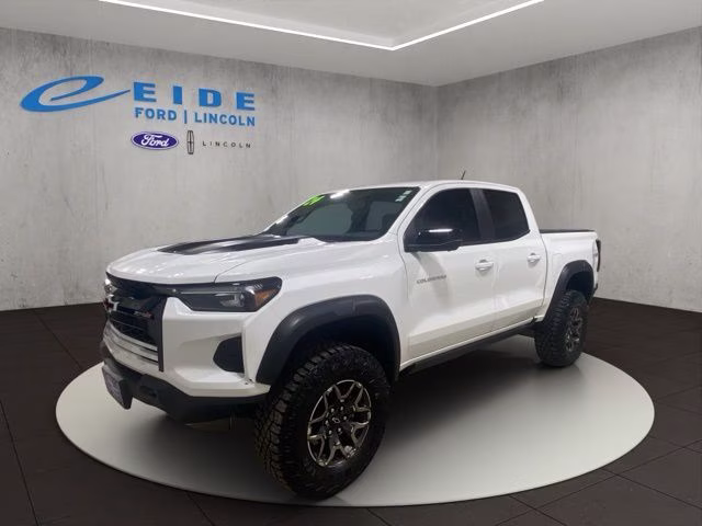 2024 Summit White Chevrolet Colorado ZR2 4X4 Truck