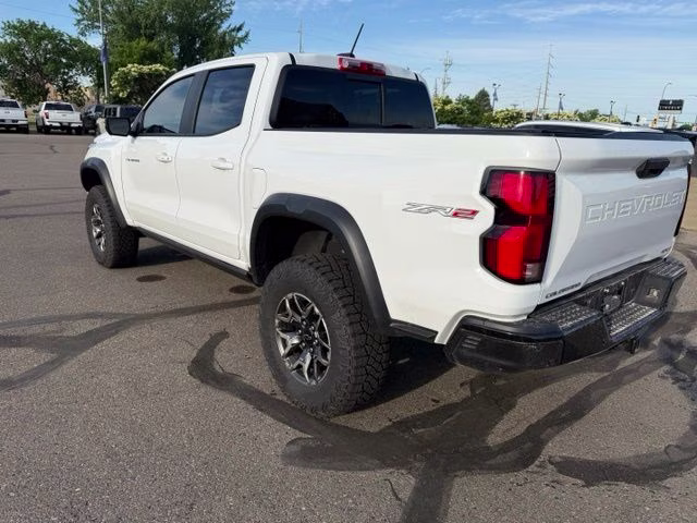 2024 Summit White Chevrolet Colorado ZR2 4X4 Truck