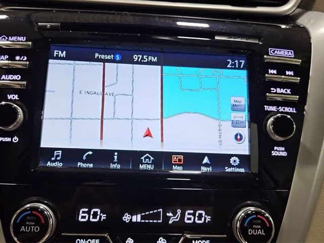 2015 Pearl White Nissan Murano SL AWD SUV