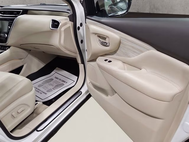 2015 Pearl White Nissan Murano SL AWD SUV