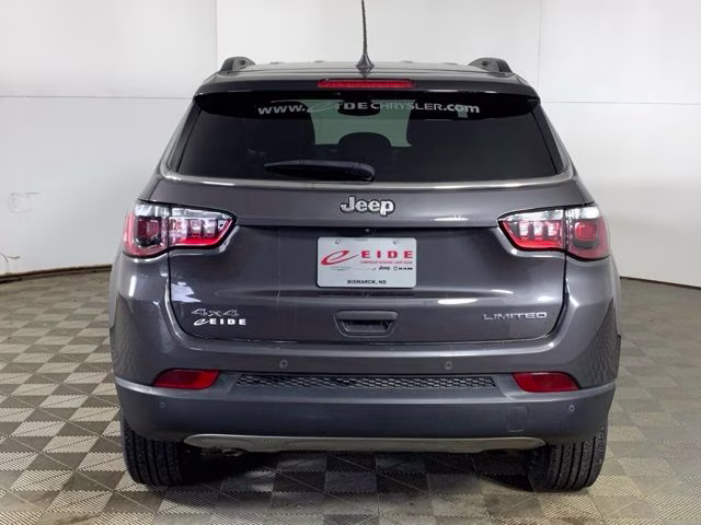 2024 Baltic Gray Metallic Clearcoat Jeep Compass Limited 4X4 SUV