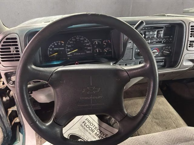 1996 Black Chevrolet C/K 1500 Base 4X4 Truck