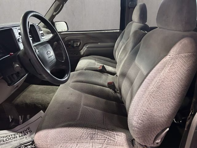 1996 Black Chevrolet C/K 1500 Base 4X4 Truck