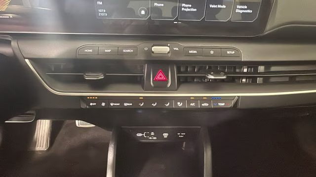 2025 Currant Red Kia K4 LXS FWD Sedan