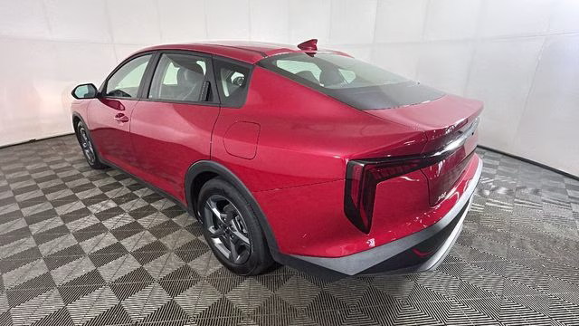 2025 Currant Red Kia K4 LXS FWD Sedan