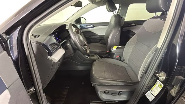 2022 Deep Black Pearl Volkswagen Taos 1.5T SE FWD SUV
