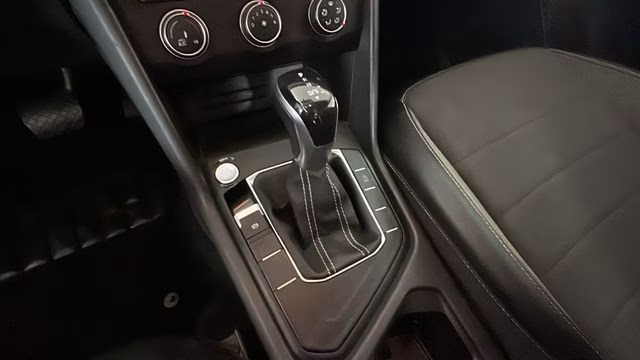 2022 Deep Black Pearl Volkswagen Taos 1.5T SE FWD SUV