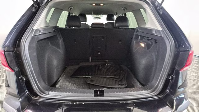 2022 Deep Black Pearl Volkswagen Taos 1.5T SE FWD SUV