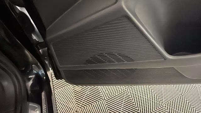 2022 Deep Black Pearl Volkswagen Taos 1.5T SE FWD SUV