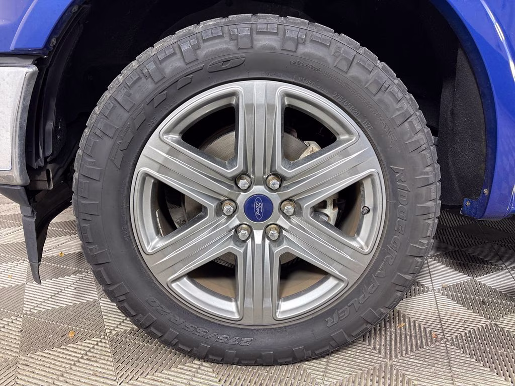 2018 Lightning Blue Ford F-150 XLT RWD Truck