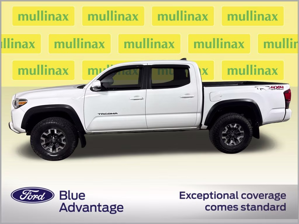 2018 Super White Toyota Tacoma TRD Off-Road 4X4 Truck