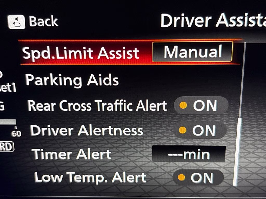 2025 Solid Gray/Super Black Nissan Pathfinder Platinum FWD SUV