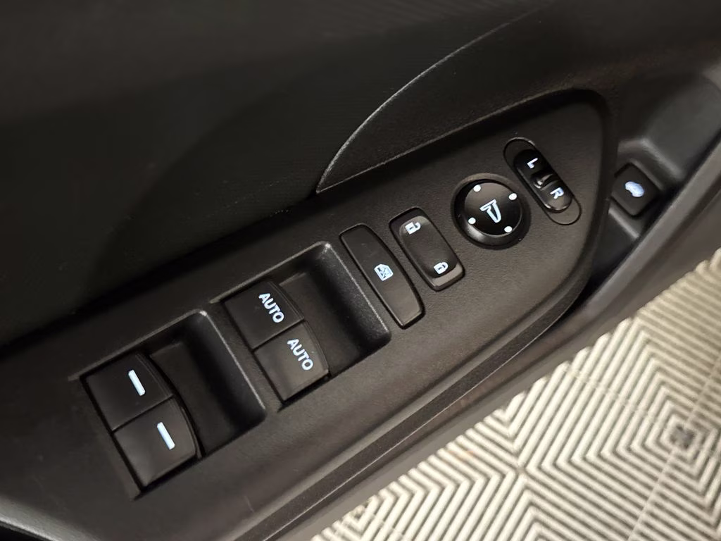 2018 Honda Civic LX FWD Sedan