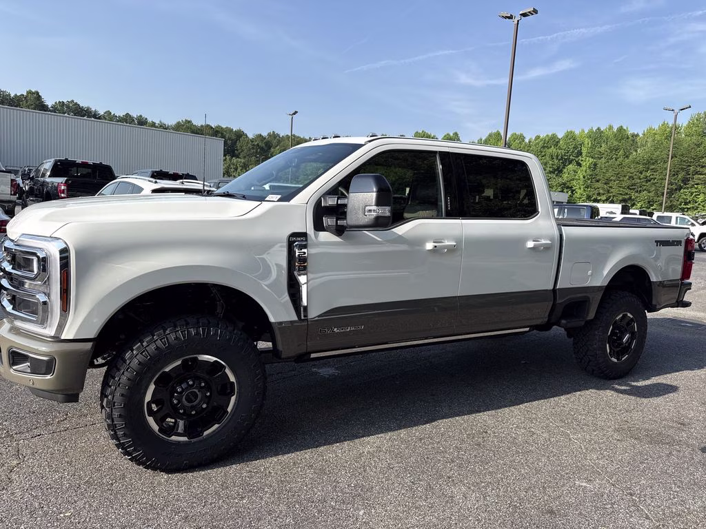 2026 White Ford Super Duty F-250 SRW King Ranch 4X4 Truck