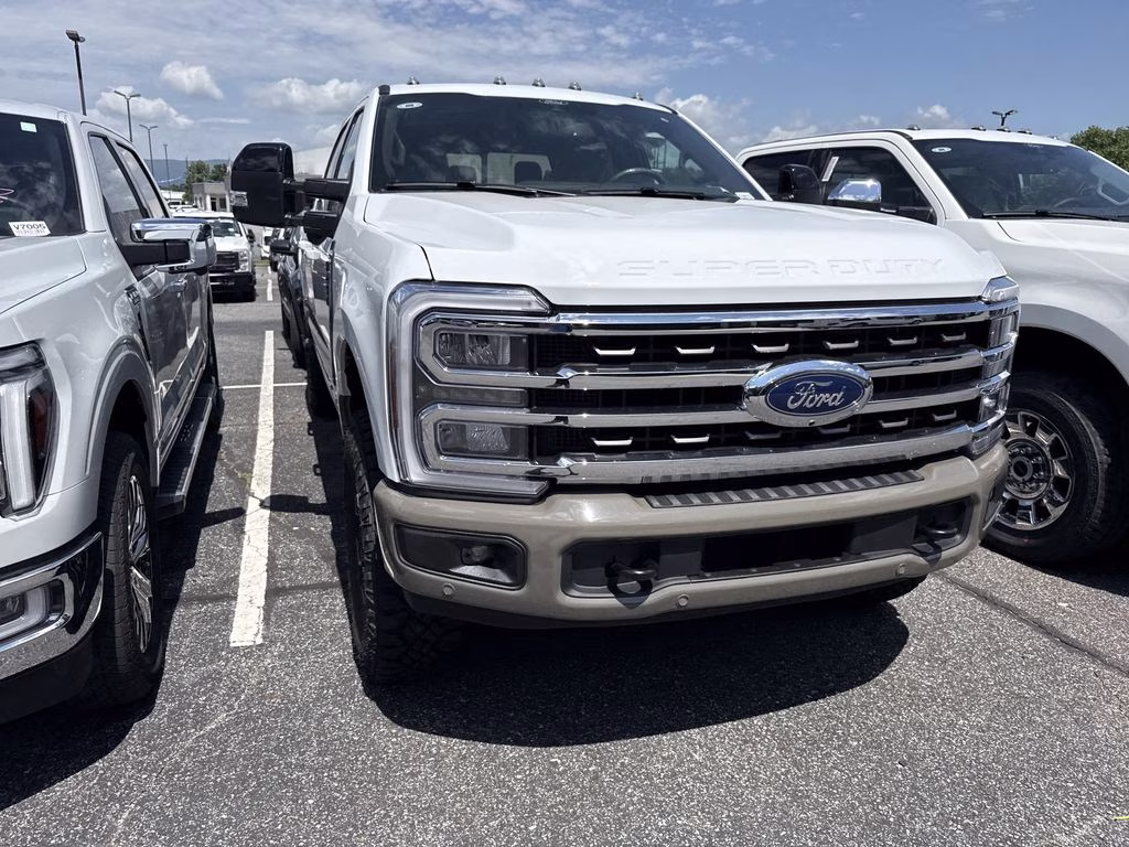 2026 Oxford White Ford Super Duty F-250 SRW King Ranch 4X4 Truck