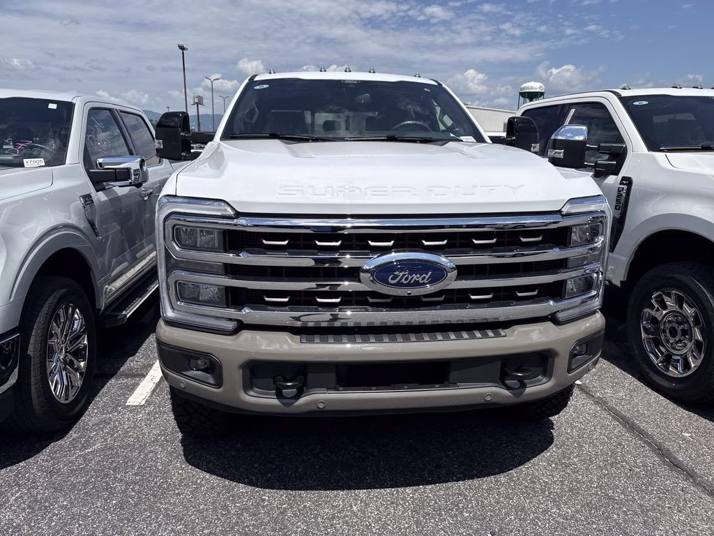 2026 Oxford White Ford Super Duty F-250 SRW King Ranch 4X4 Truck