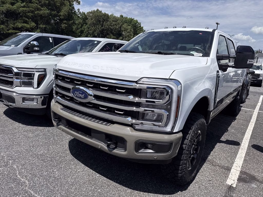 2026 Oxford White Ford Super Duty F-250 SRW King Ranch 4X4 Truck