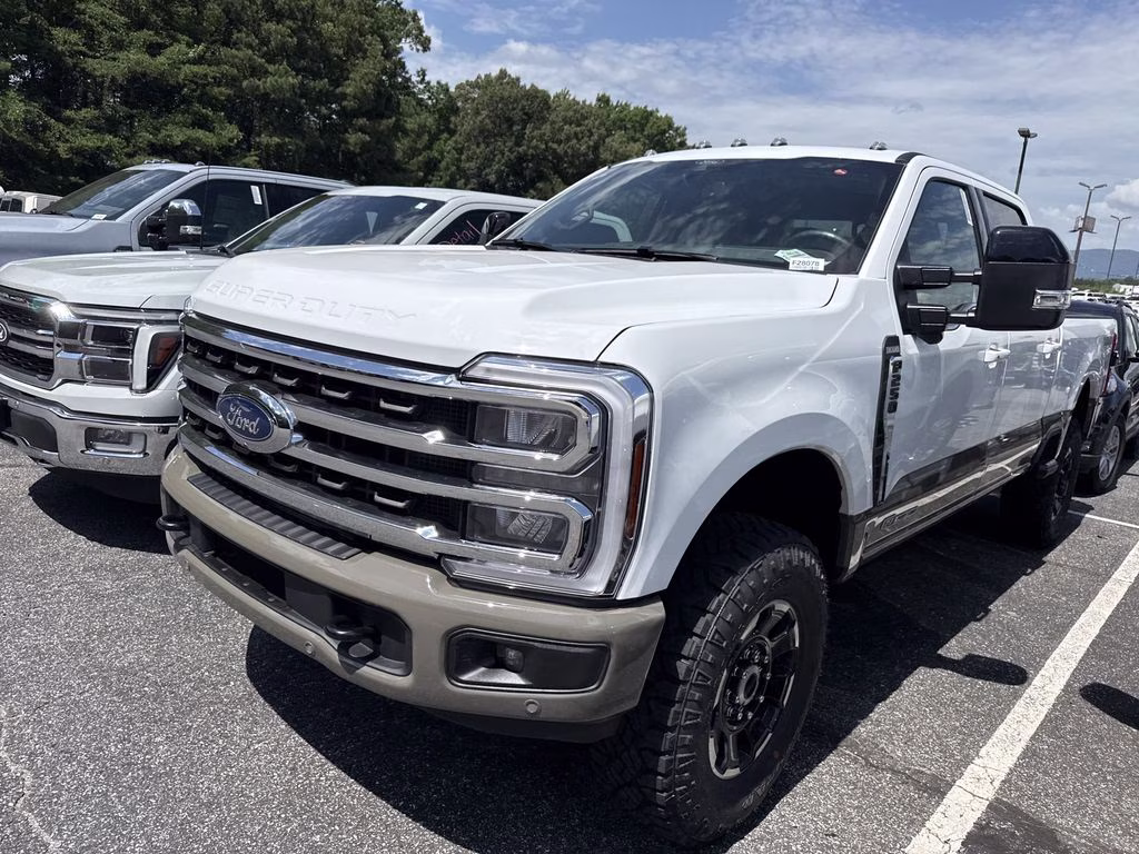 2026 Oxford White Ford Super Duty F-250 SRW King Ranch 4X4 Truck