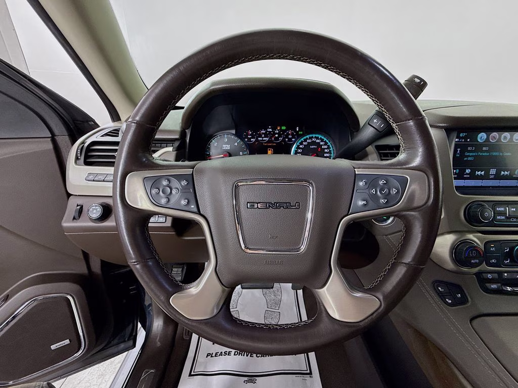 2020 Carbon Black Metallic GMC Yukon Denali RWD SUV