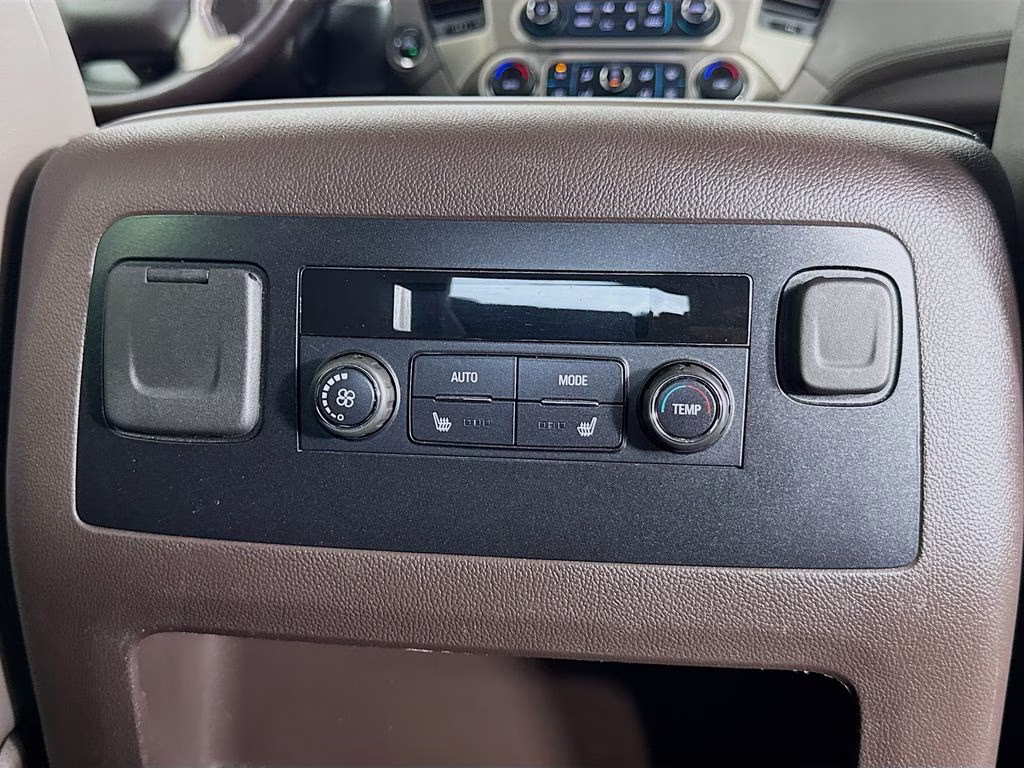 2020 Carbon Black Metallic GMC Yukon Denali RWD SUV
