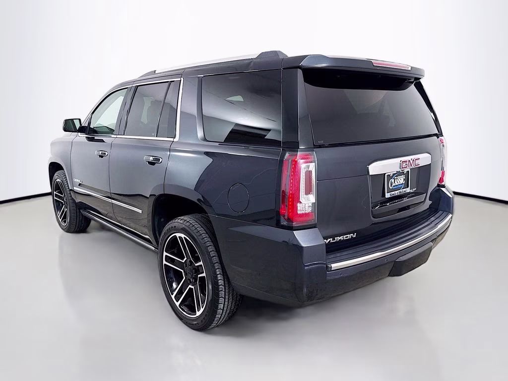 2020 Carbon Black Metallic GMC Yukon Denali RWD SUV