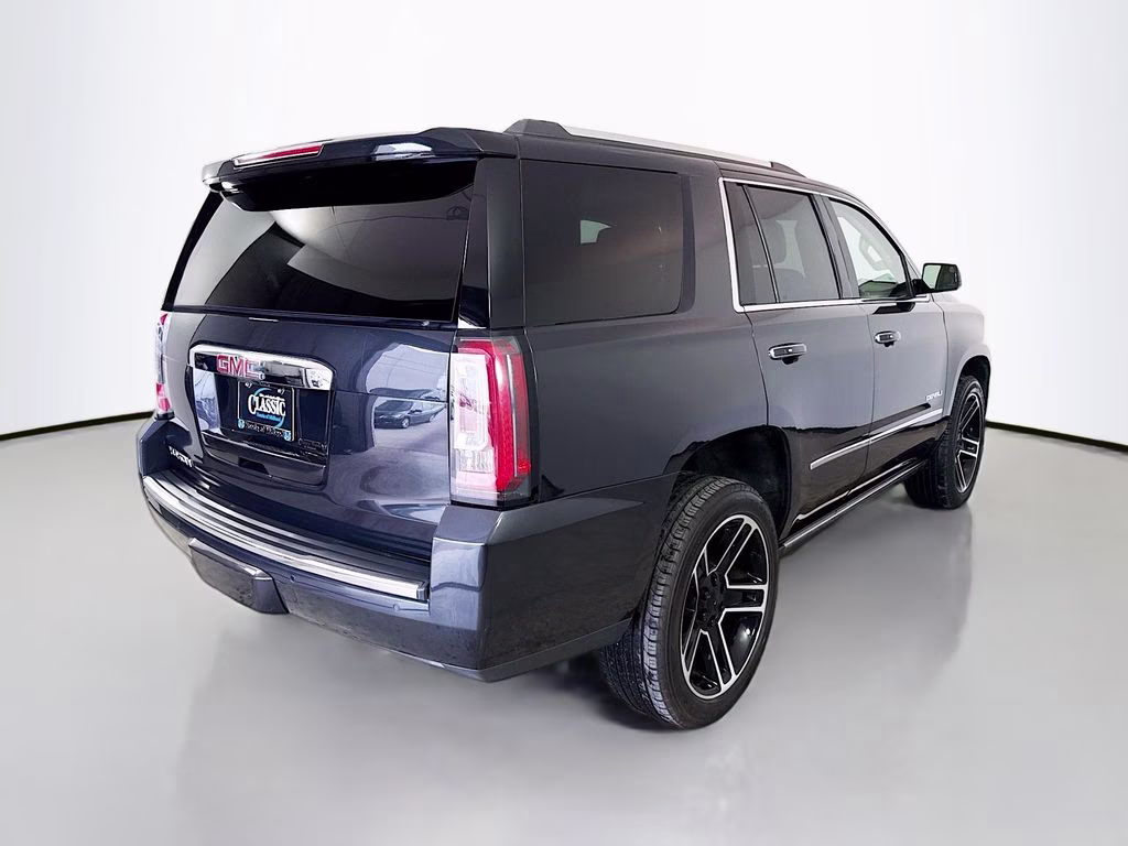 2020 Carbon Black Metallic GMC Yukon Denali RWD SUV