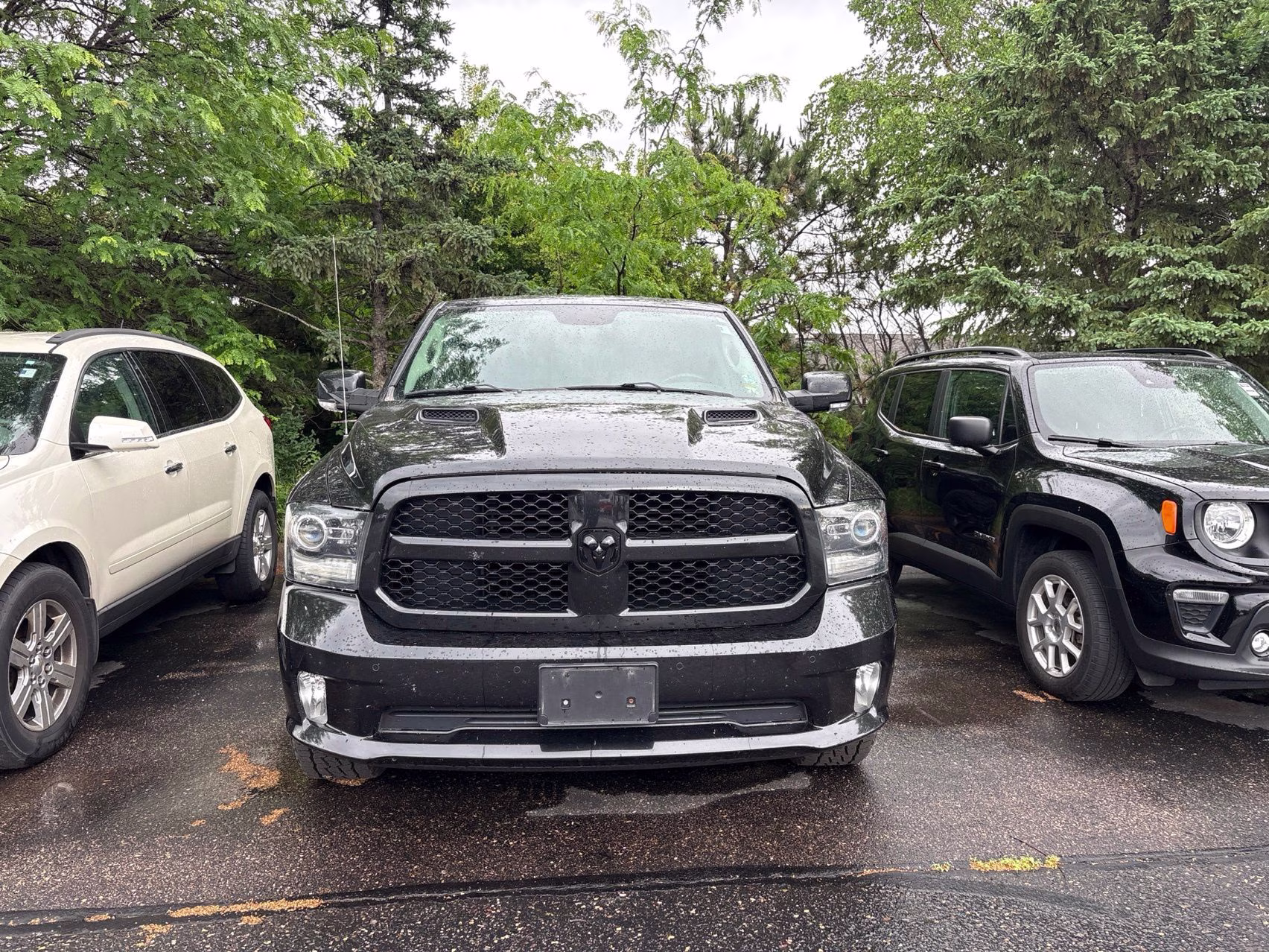 2017 Brilliant Black Crystal Pearlcoat Ram 1500 Night 4X4 Truck