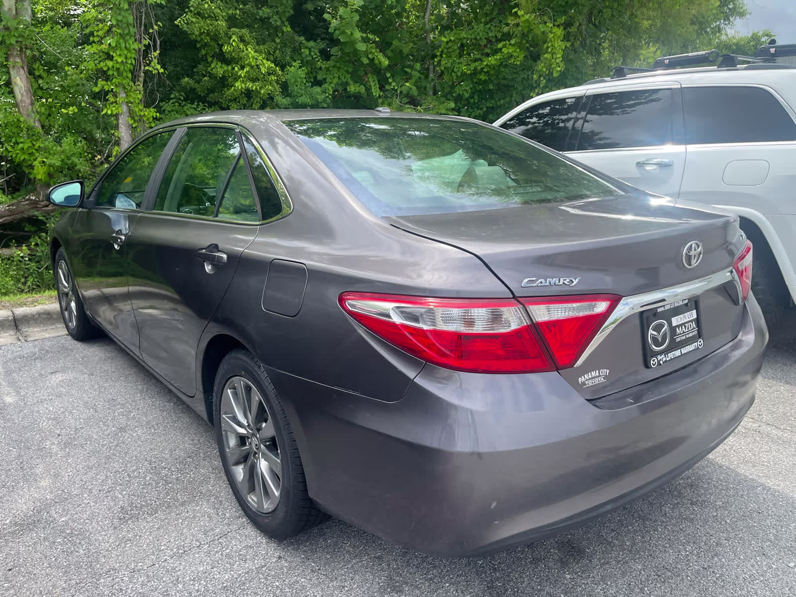 2016 Predawn Gray Mica Toyota Camry XSE FWD Sedan