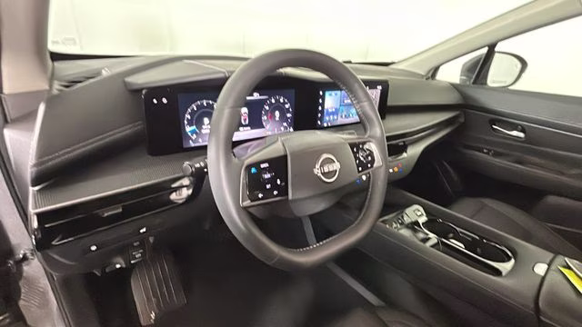 2025 Gun Metallic Nissan Murano SV AWD SUV