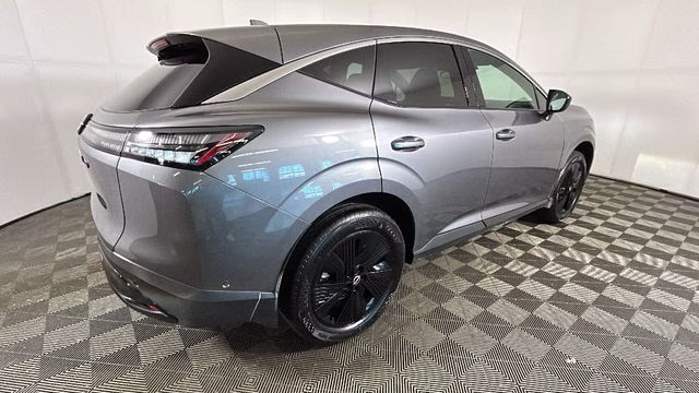 2025 Gun Metallic Nissan Murano SV AWD SUV