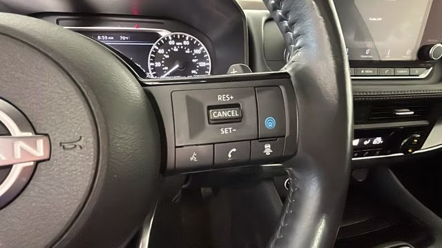 2023 Pearl White Tricoat Nissan Rogue SV AWD SUV