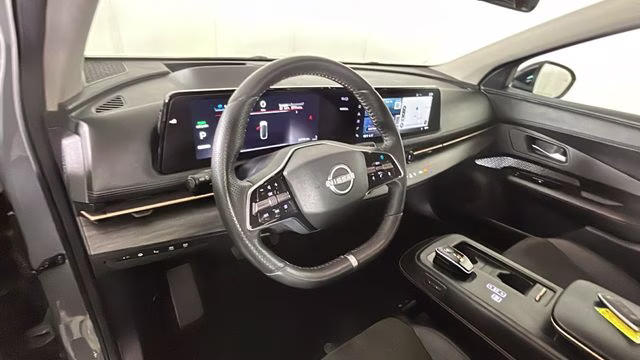 2023 Boulder Gray Pearl/Black Diamond Pearl Nissan ARIYA ENGAGE FWD SUV