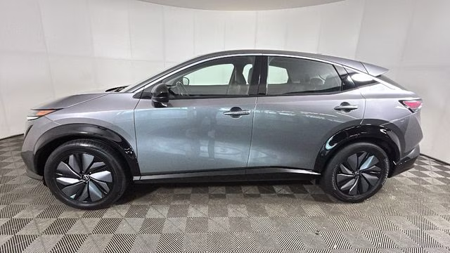 2023 Gun Metallic Nissan ARIYA ENGAGE FWD SUV
