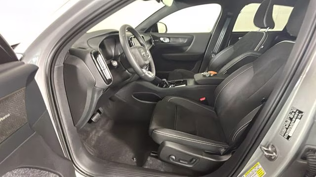 2023 Silver Volvo C40 Recharge Pure Electric Ultimate AWD SUV