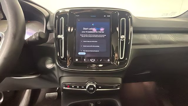 2023 Silver Volvo C40 Recharge Pure Electric Ultimate AWD SUV