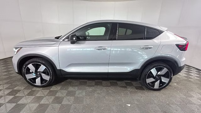 2023 Silver Volvo C40 Recharge Pure Electric Ultimate AWD SUV