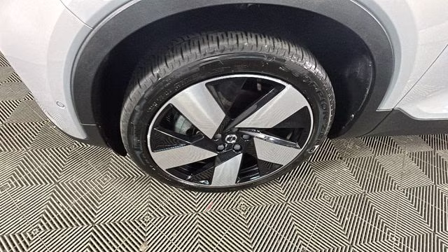 2023 Silver Volvo C40 Recharge Pure Electric Ultimate AWD SUV