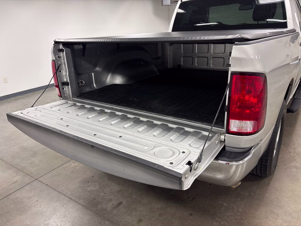 2019 Bright Silver Clearcoat Metallic Ram 1500 Classic Tradesman RWD Truck