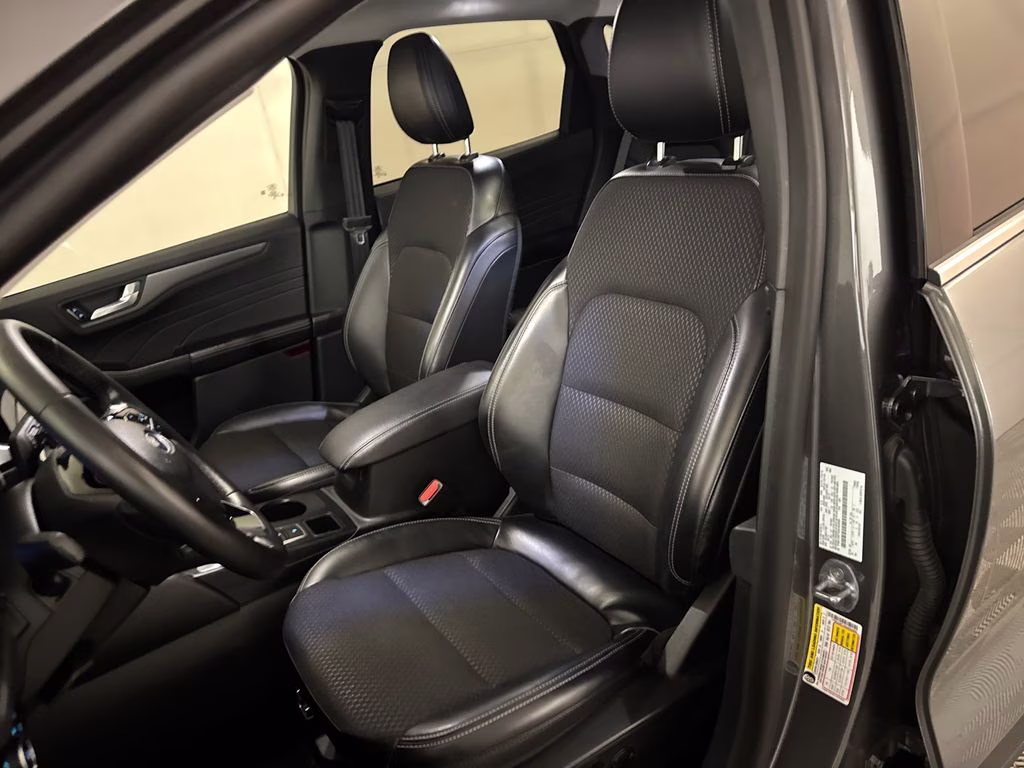 2025 Gray Metallic Ford Escape Plug-In Hybrid Base FWD SUV