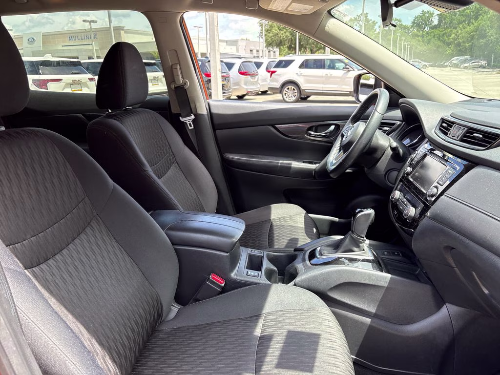 2019 Monarch Orange Metallic Nissan Rogue SV AWD SUV