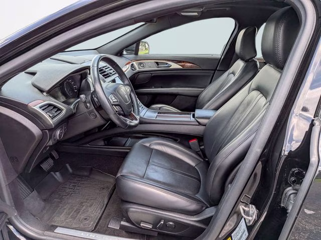 2020 Infinite Black Metallic Lincoln MKZ Reserve FWD Sedan