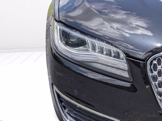 2020 Infinite Black Metallic Lincoln MKZ Reserve FWD Sedan