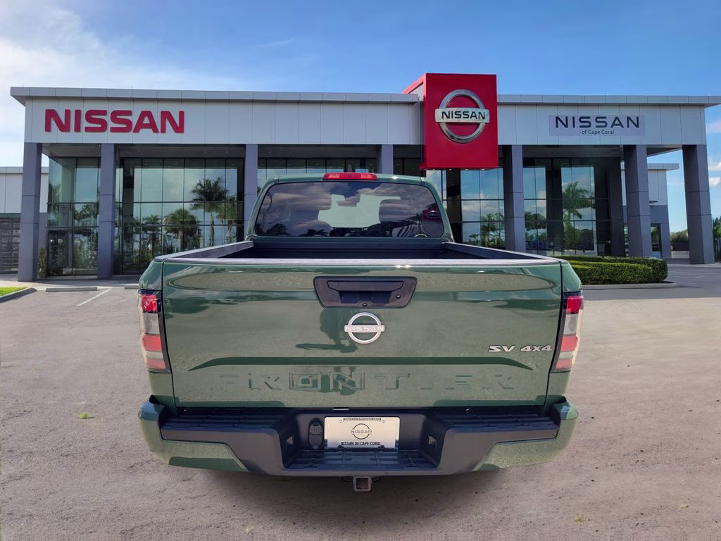2023 Tactical Green Metallic Nissan Frontier SV 4X4 Truck