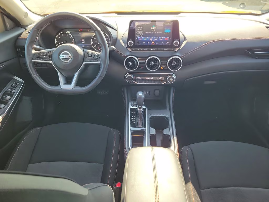 2021 Monarch Orange/Super Black Nissan Sentra SR FWD Sedan