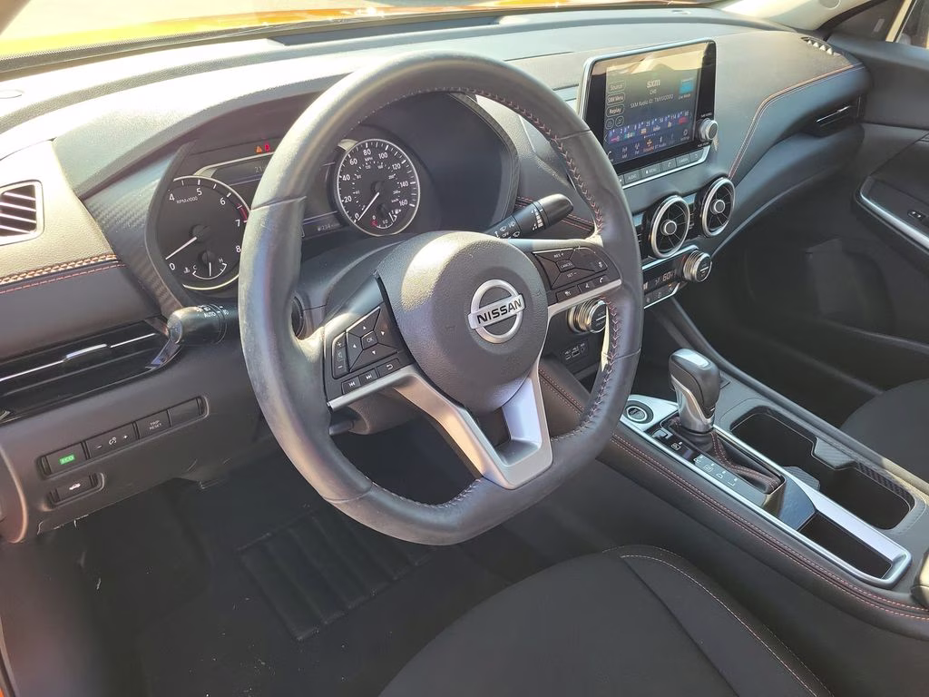 2021 Monarch Orange/Super Black Nissan Sentra SR FWD Sedan