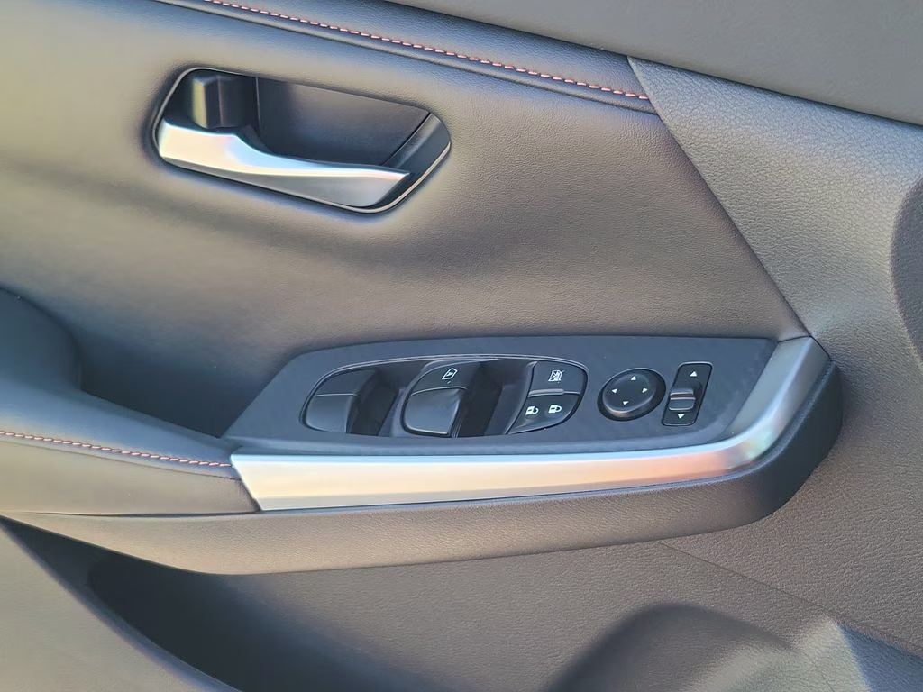 2021 Monarch Orange/Super Black Nissan Sentra SR FWD Sedan