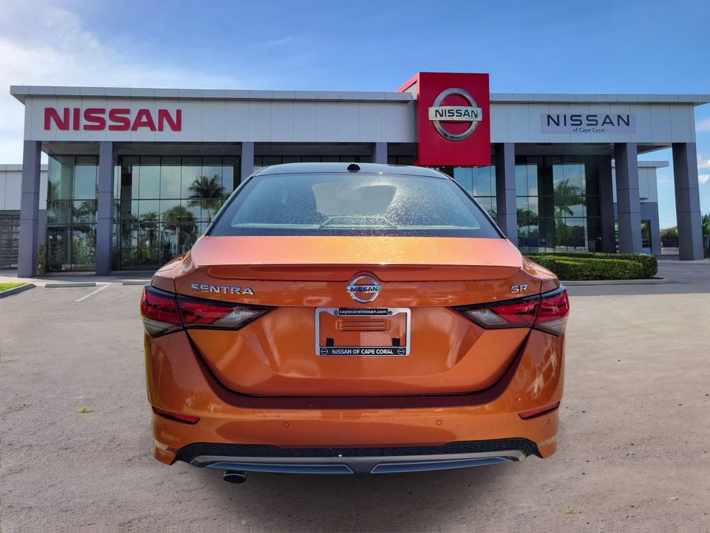 2021 Monarch Orange/Super Black Nissan Sentra SR FWD Sedan