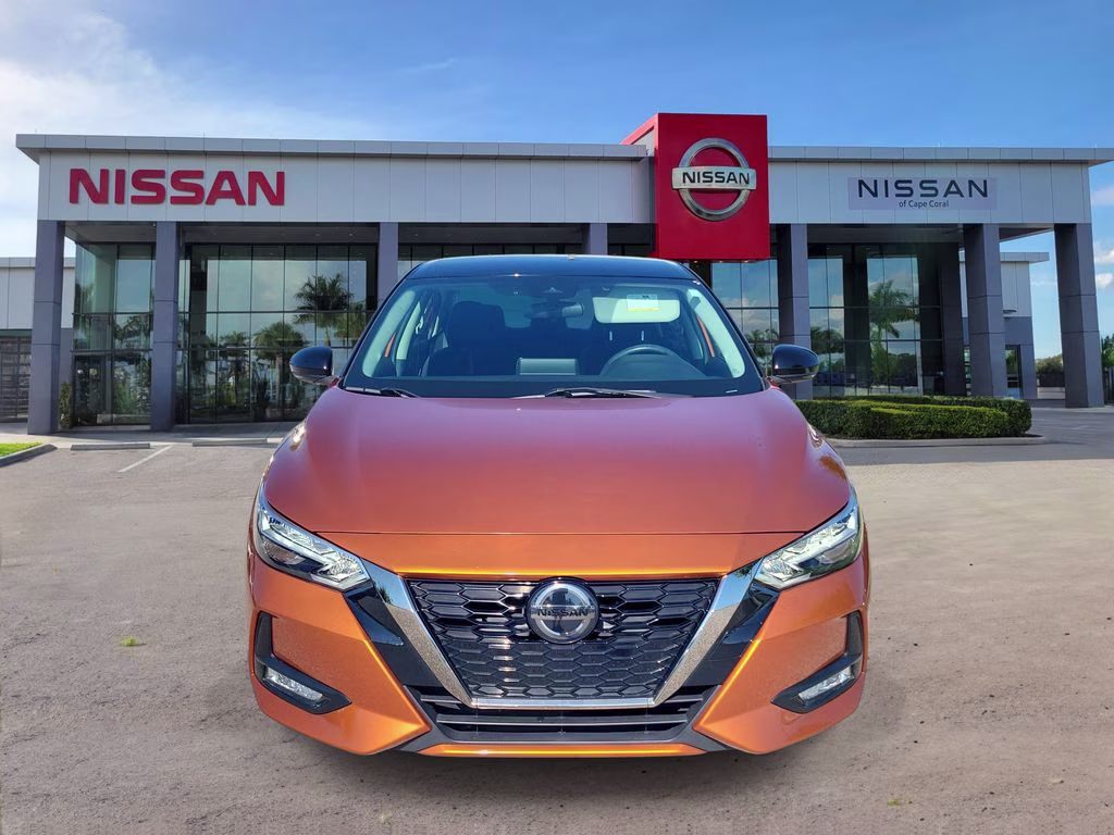 2021 Monarch Orange/Super Black Nissan Sentra SR FWD Sedan