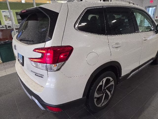 2023 Crystal White Pearl Subaru Forester Touring AWD SUV