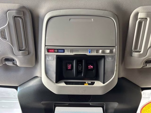2023 Crystal White Pearl Subaru Forester Touring AWD SUV